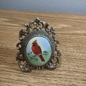Cardinals Porcelain‎ Gold Tone Stand Pendant